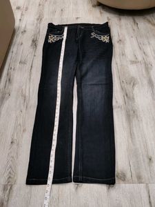 Ma6240 Embellished Dark Wash Jeans waist 34 in