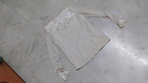 Bundle of Women's Tops and 1 stretchable pant