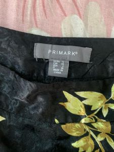 3/4 black pants (primark)