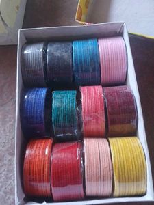 velvet Bangles Set