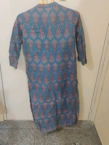 Grey Red Mandrain Collar Straight Kurta