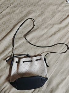 Chic Quilted Drawstring Bucket Bag