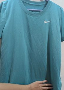 Nike Teal T-Shirt