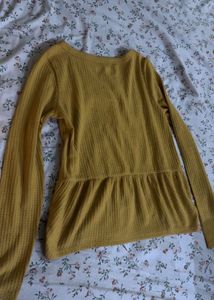 Abercrombie Yellow baby doll Ribbed top