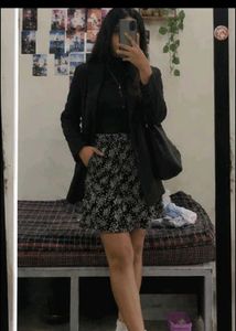 Chic Black &amp; White Skirt