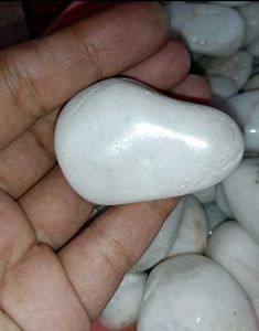 1kg White Decorative Stone