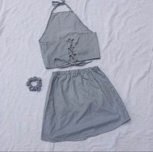 STRIPED SET