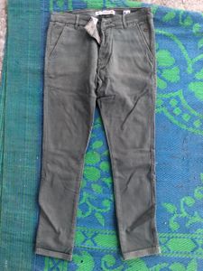 Men's Green Slim Fit Chinos