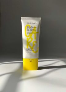 Swiss Beauty Glow Fusion Sunscreen SPF 50