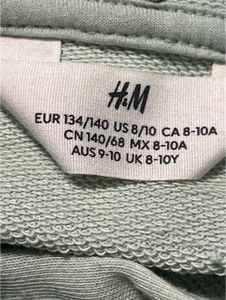 H&amp;M Crop Sweatshirt With Hoodie