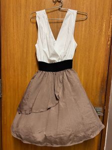 Macy’s USA - White & Brown Layered Dr