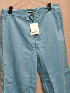 Light Wash Wide Leg Jeans