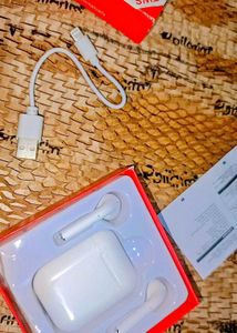 i12 TWS Wireless Earbuds