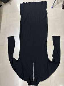 Black Ribbed Zipper Dress
