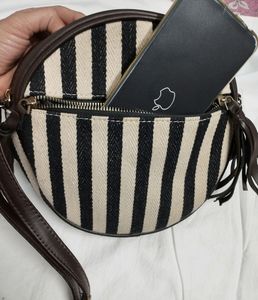 🆕 Khadi Print Sling bag.          women