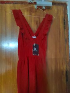 Chic Red Ruffled V-Neck Mini Dress