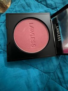 50% OFF- Lawless velvet blush
