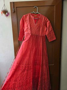 Elegant Coral Kurta with Intricate Print