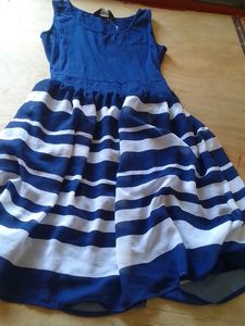 Max Blue Striped Dress 👗- Size M/12