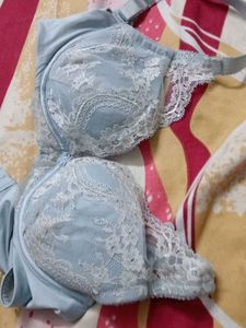 Elegance Lace Push-Up Bra - Baby Blue