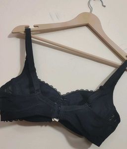 Black ⚫ Lace Design Bra For 34 D Bust