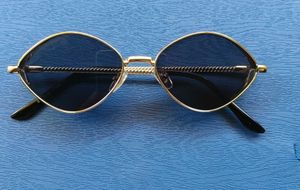 Vintage Diamond Shape Sunglasses