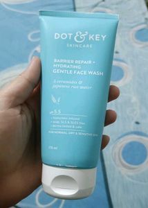 Dot & Key Gentle Face Wash