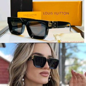 LOUIS VUITTION ***SunglassHEAVY QUALITY fibre lens