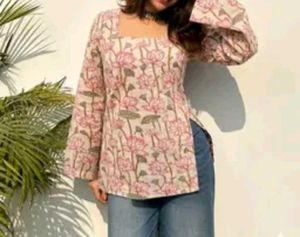 Floral Print Bell Sleeve Kurta