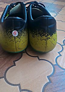 Sega Football Studs Size 9 Amazing deal 👟👟⚽️⚽️