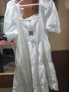 Elegant White Puff Sleeve Dress