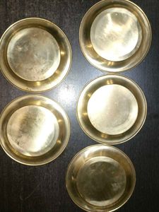 Set of 5 small  Brass Plates
