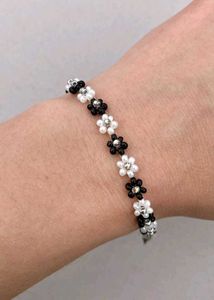 Cherry Beaded Bracelet