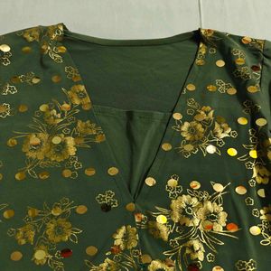 🆕 Olive Green with Gold Crop Top