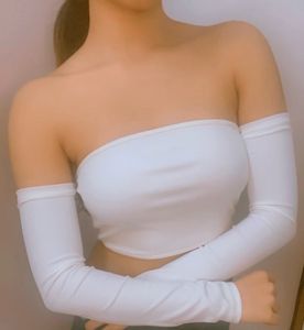 Chic White Off-Shoulder Top with Detached Sleeves