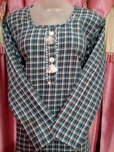 Season Off Sell Woollen Kurti With Pant Set