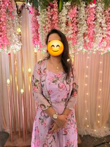 Elegant Floral Print Kurta Set with Shrug