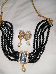 Black Jewellery Sets