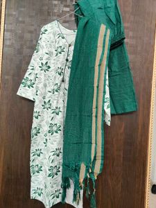 Green Floral Kurta Set with Dupatta