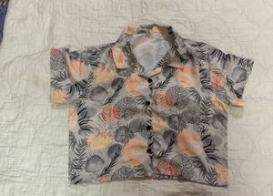 Stylish Tropical Print Button-Up Shirt