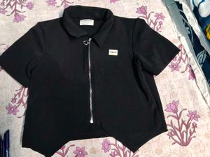 Stylish Black Zipper Top