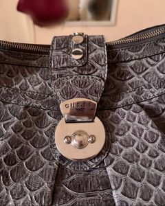 Vintage Guess Grey Croc Embossed Shoulder Bag y2k