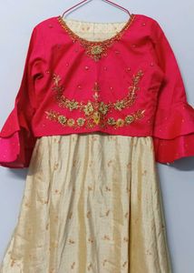 "Stylish Pink &amp; White Lehenga Set – Bridal, Festiv