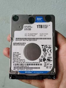 Western Digital 1TB PC Hard Drive working