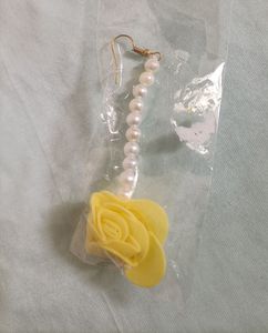 Flower Type Maangtikka