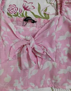 Pink Floral Puff Sleeve Crop Top