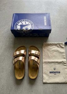 Birkenstock girls
