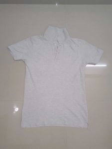 Classic White T- Shirt (S)size