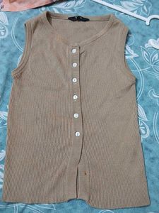 Ribbed Knit Button-Up Sleeveless Top