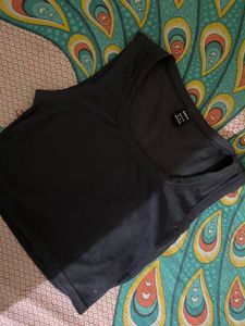 Sleek Ribbed Tank Top